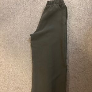 Aritzia lodge Pant